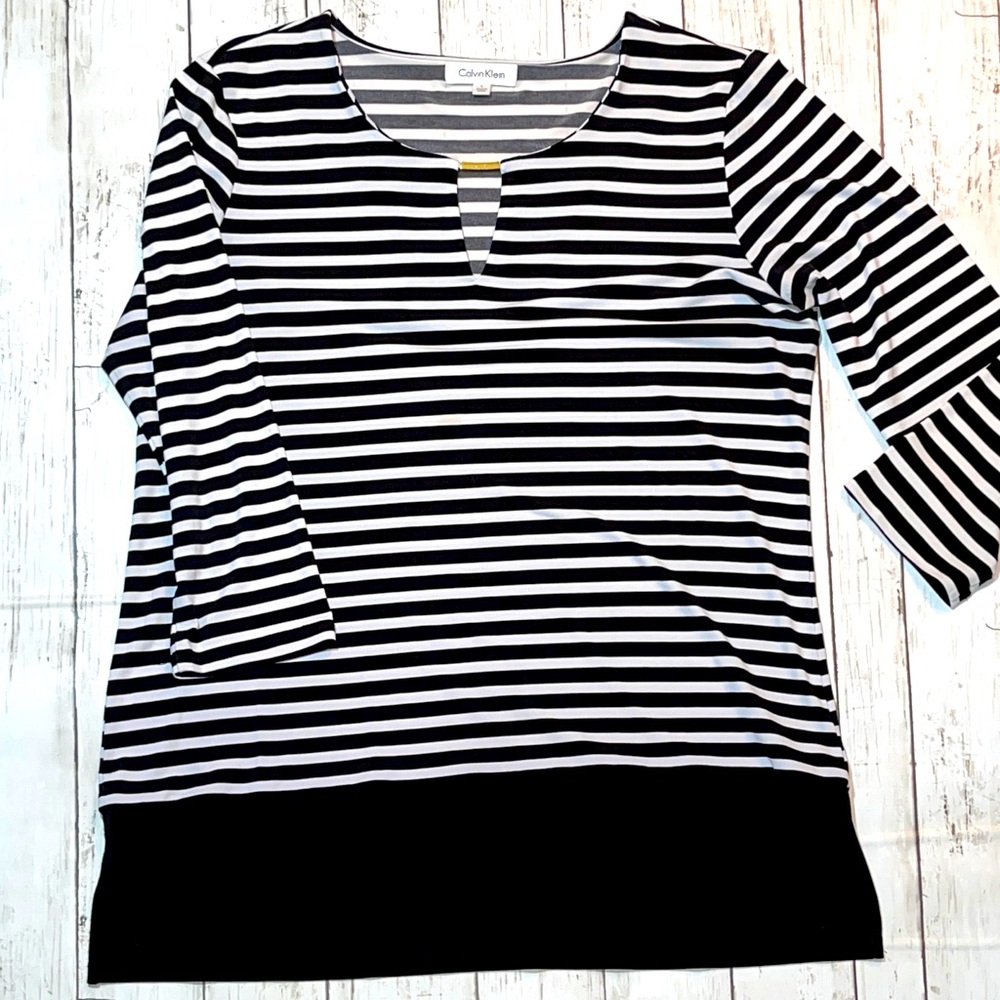 Calvin Klein Large black white stripe classic top